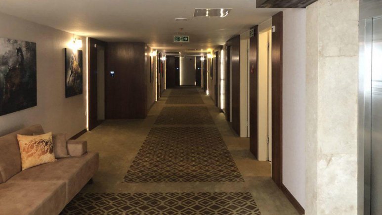 راهروی طبقات هتل رفاه مشهد